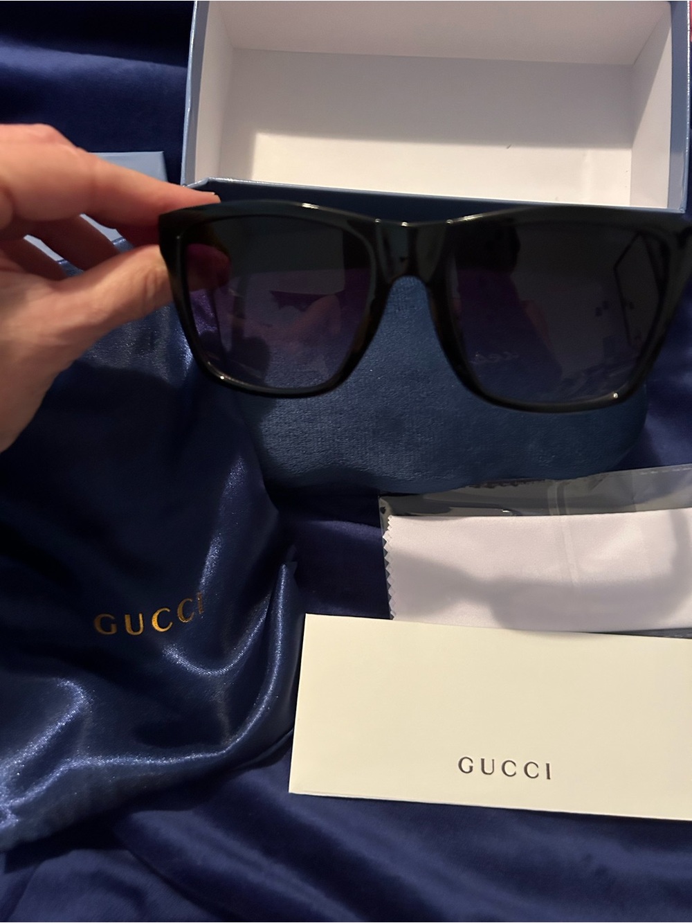 Gucci  Women’s Black Sunglasses – Classic Square Frame gorgeous